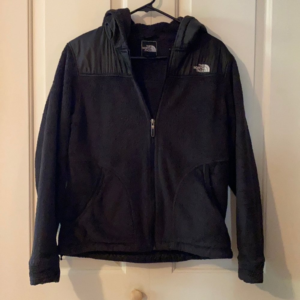 Women’s Northface Jacket, Size Medium, Black.